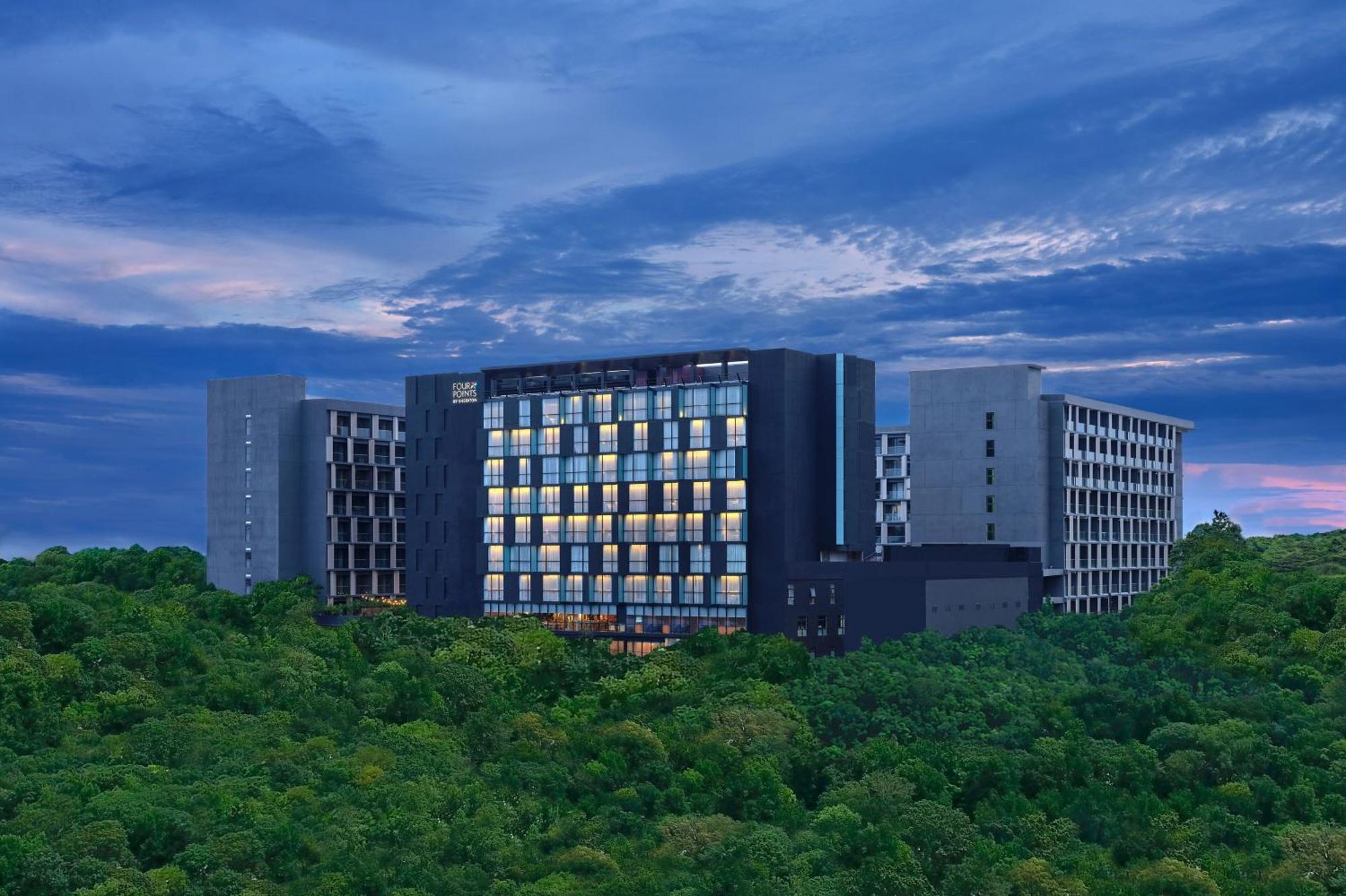 Four Points By Sheraton Balikpapan Balikpapan  Exterior foto